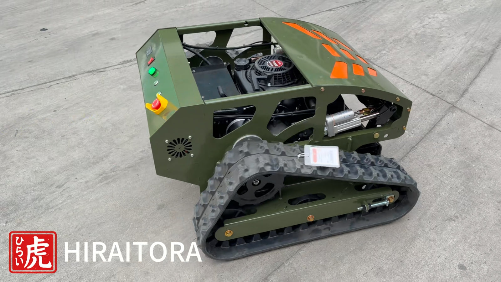 Remote Control Tracked Lawn Mower 45° Slope Gas RC Mower 22" US Stock